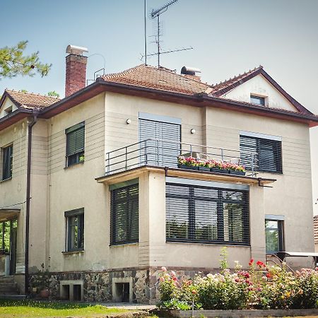 Kozlova Vila Kardasova Recice Exterior foto